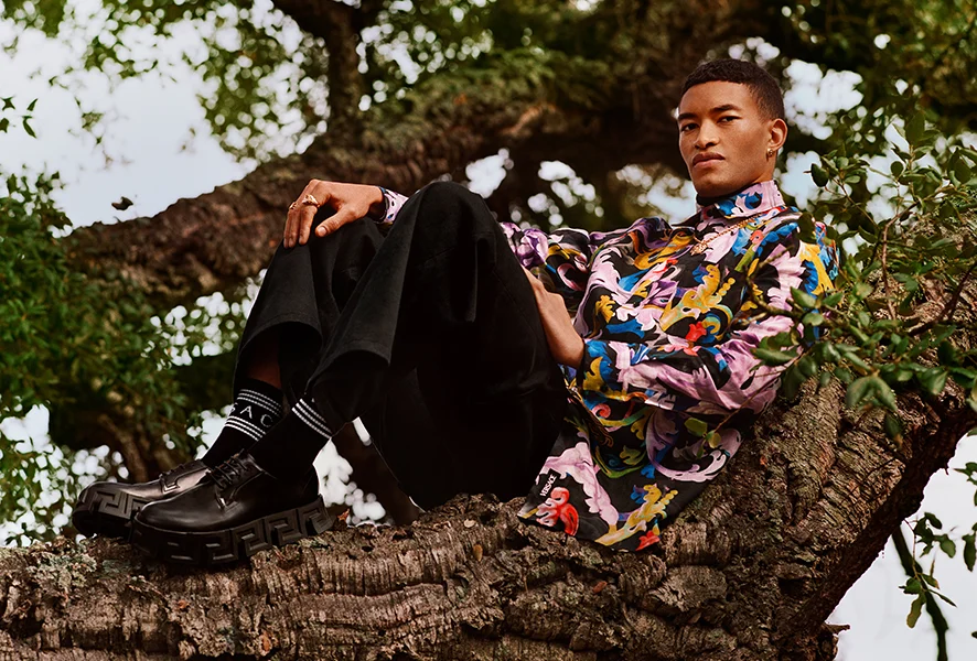 Versace's Pre-Fall 2021 Le Medusa Bags + Baroccoflage Print — Anne
